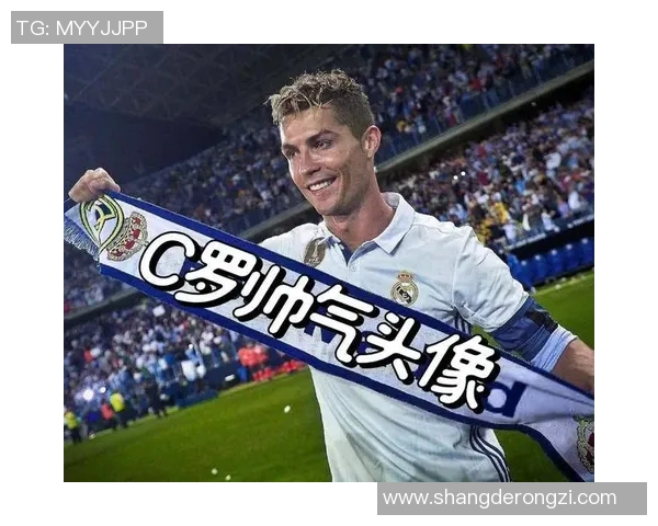 足球明星头像真人男的魅力与风采探秘，揭示他们背后的故事与成就