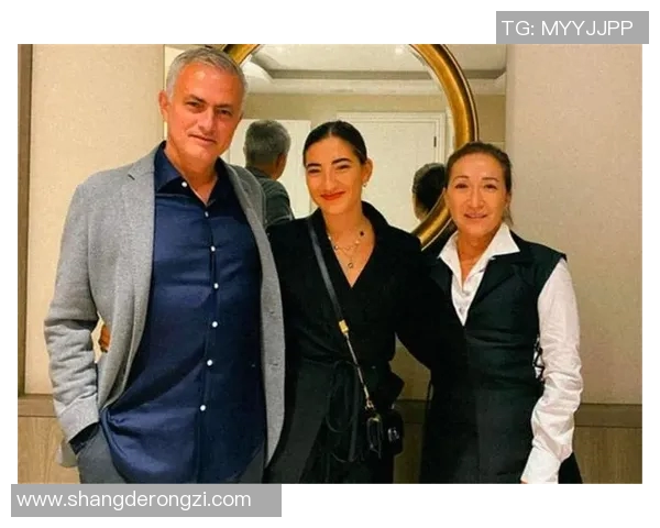 足球明星的妻子们谁才是最美的女神揭晓她们的魅力与风采